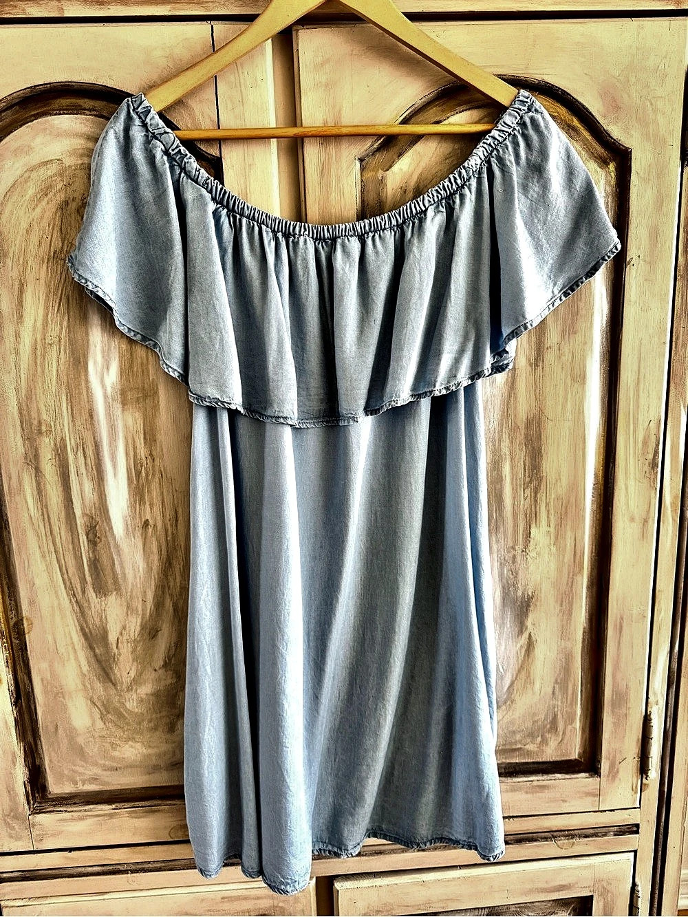 Lightweight Denim-Like Off Shoulder, A-Line, Mini Dress with Pockets Size Large